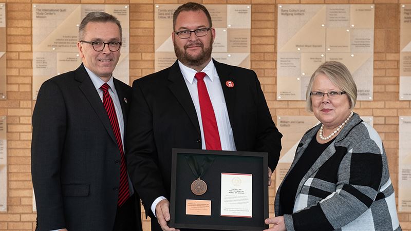 In 2019, NACEB was the recipient of the Presidential Medal of Service, an annual honor that celebrates Nebraskans’ support and advocacy for the NU system. NACEB President Steve Stettner (middle) accepted the award from University of Nebraska Lincoln Chancellor Ronnie Green (left) and University of Nebraska Interim President Susan Fritz (right).